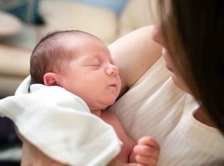 Study Sheds Light On How Moms Soothe Their Distressed Babies