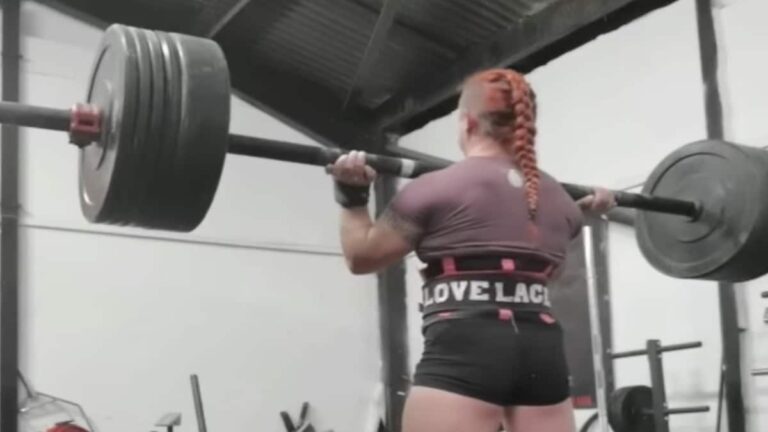 Watch Rhianon Lovelace Axle Press 7.5 Kilograms More Than the Current Lightweight World Record