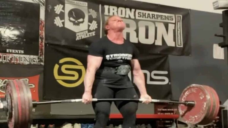 Powerlifter Kristy Hawkins (75KG) Deadlifts Over 22 Kilos More Than Her Own World Record