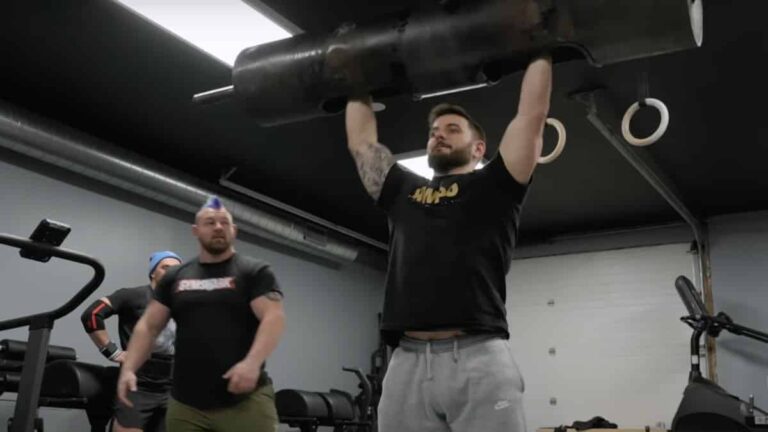 Strongman Rob Kearney and CrossFitters Mat Fraser and Mal O’Brien Get After It in Overhead Workout