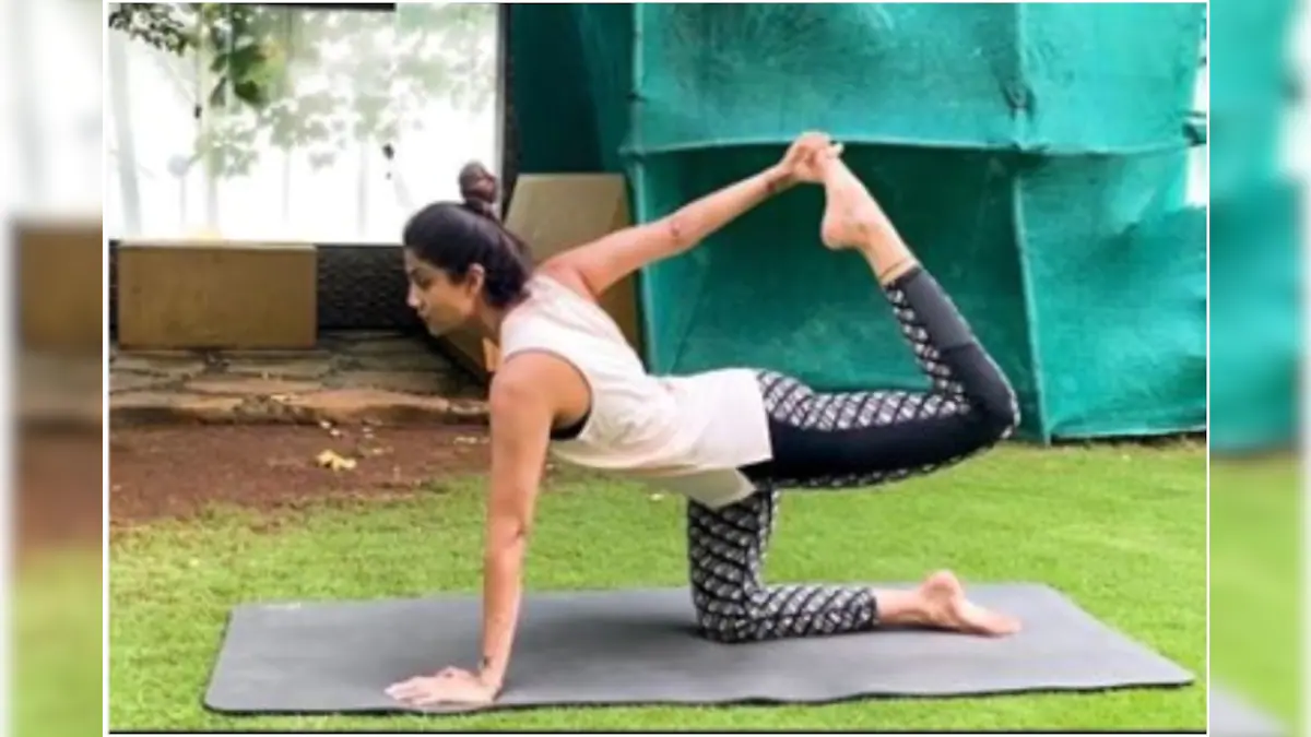 Shilpa Shetty’s Yoga Tricks to Get Back to Grind After Festive Season