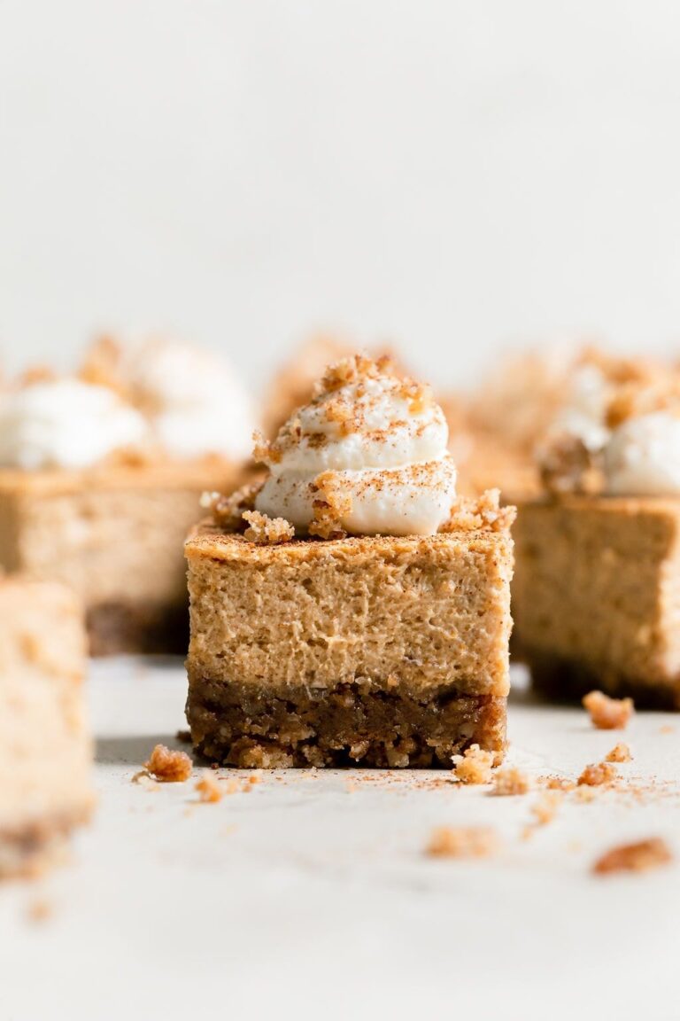 Mini-Pumpkin Cheesecake Bars (made with Greek Yogurt)