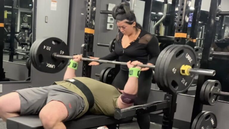 Watch Daniel Ryjov Demolish a 315-Pound Bench Press for 55 Reps