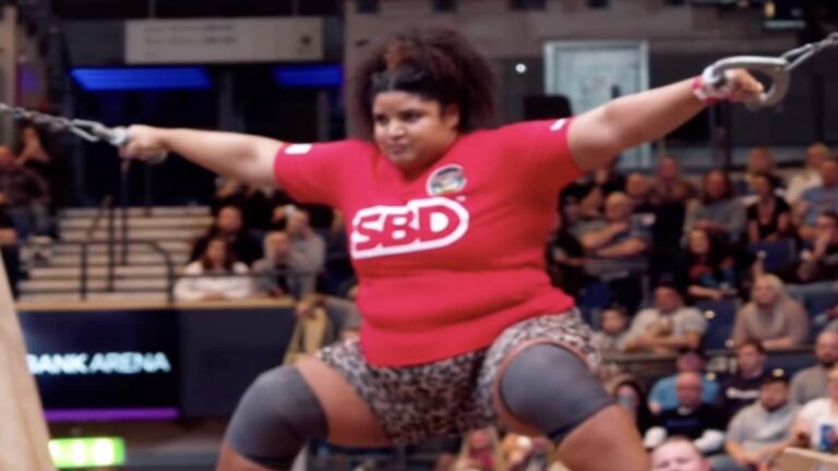 Gabi Dixson Notches the Second-Longest Hercules Hold at 2022 World’s Strongest Nation