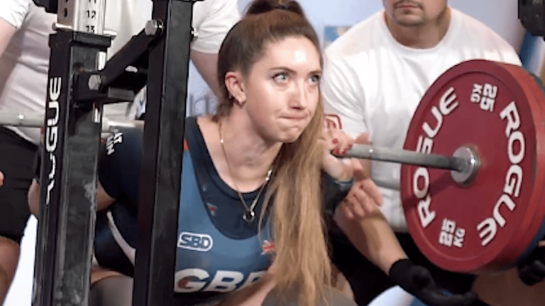 Powerlifter Sophia Ellis (76KG) Deadlifts European Record of 240.5 Kilograms (530.2 Kilos) En Path to First European Title