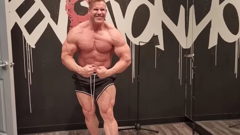 Jay Cutler Shares How To Construct An “Olympia” Chest