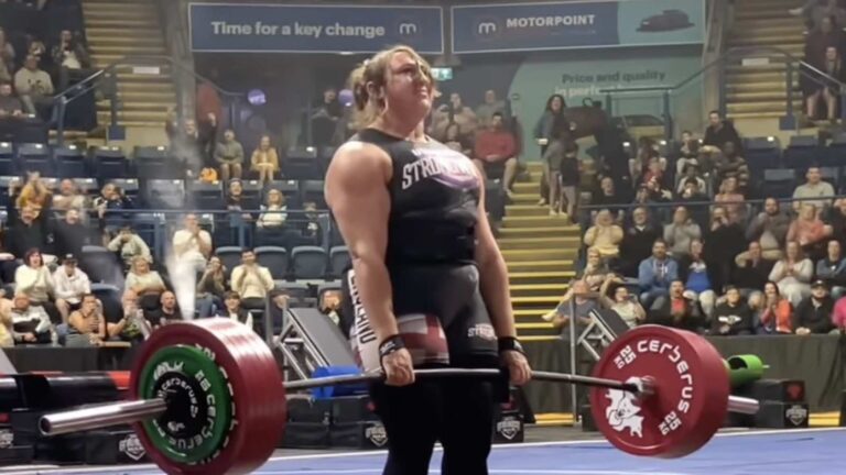 Lucy Underdown Sets Kratos Bar Deadlift World Record of 305 Kilograms (672.4 Kilos)