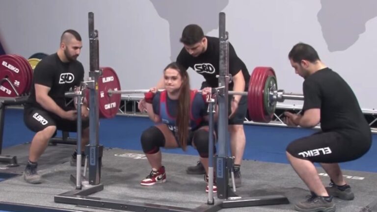 Amanda Lawrence (84 KG) Wins 2023 IPF World Championships, Breaks Own Squat World Record with 249 Kilograms (549 Kilos)