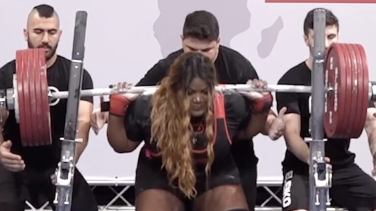 Sonita Muluh (+84KG) Squats All-Time World Record of 285.5 Kilograms (629.4 Kilos)