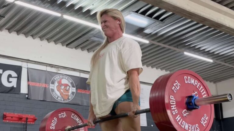 Denise Herber (75KG) Deadlifts Her All-Time Raw Competition Best, 269.9 Kilograms (595.2 Kilos), for two Reps