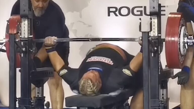 Hildeborg Hugdal (+84KG) Bench Presses Equipped World Record of 235.5 Kilograms (519.1 Kilos)