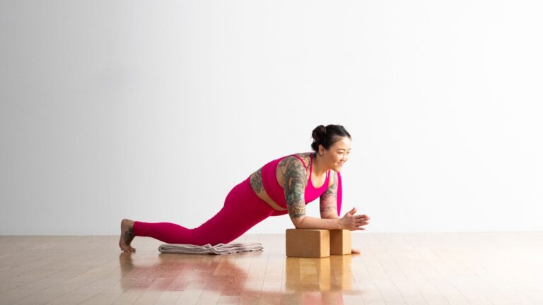 Try These 6 Hip Flexor Stretches in Your Next Yoga Practice